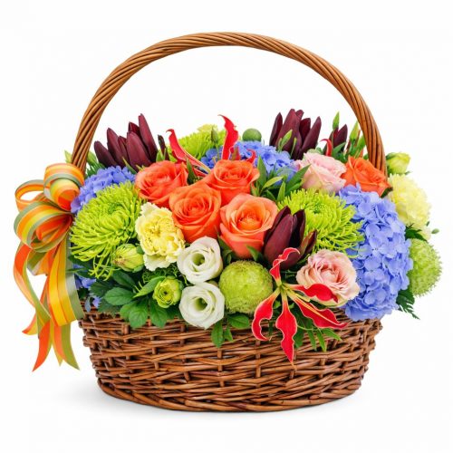 Цветочная композиция в корзине «Гармония природы»