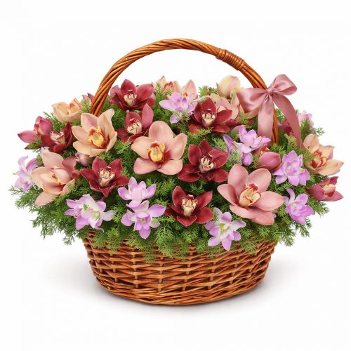 Цветочная композиция в корзине «Морская симфония»