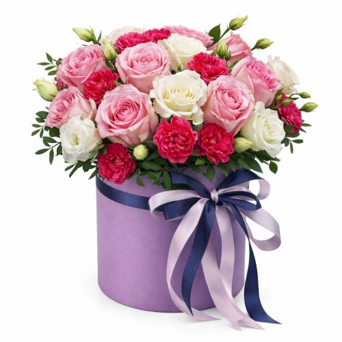 Цветы в шляпной коробке «Нежное прикосновение»